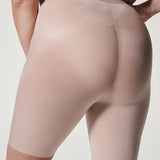 Spanx Thinstincts 2.0 Mid-Thigh Short