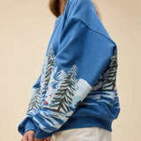 Alpine Ski Scene Oversized Crew