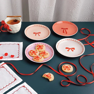 Bowtique Appetizer Plates Set/4