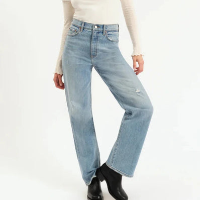 City Straight High Rise Straight Leg