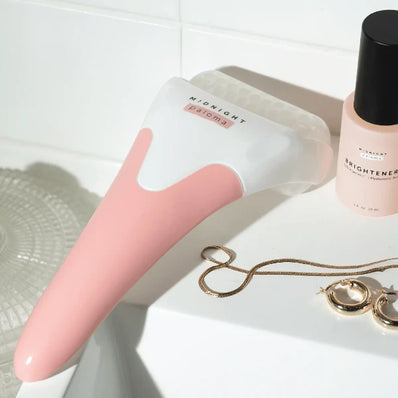 De-Puffing Ice Roller