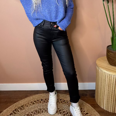 Daily Driver Cigarette