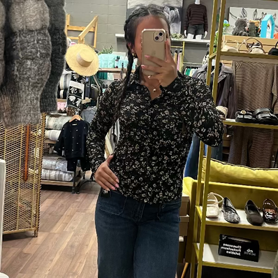 Green Glow Flowers Top