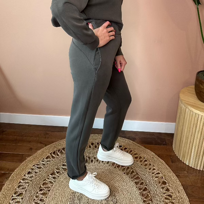 Serika Modal Tapered Pant