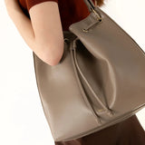 Jan Vegan Bucket Bag