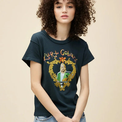 Kurt Cobain Heart Frame Reverse GF Tee