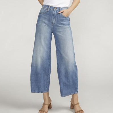 Highly Desirable Loose Wide