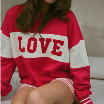 Oversized Love Sweatshirt