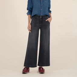 Meg High Rise w/ Slanted Pockets