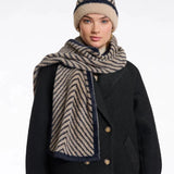 Neeltje Scarf