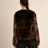 Lynnie Vest