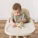 Itzy Pop & Whirl Bath + Travel Toy