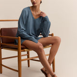 V-Neck Modern Weekender