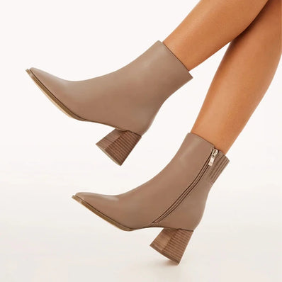 Alania Boot