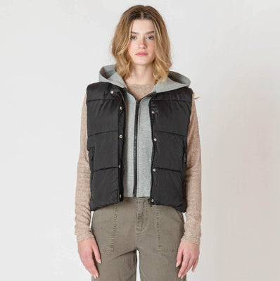 Ezra Short Puffer Vest