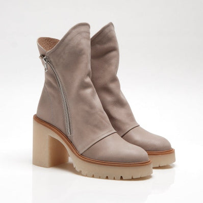 Jack Zip Boot